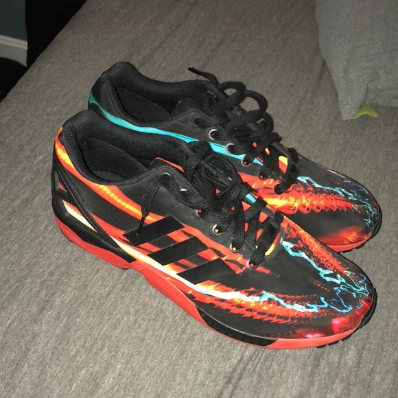 {keywor d} adidas zx flux near me